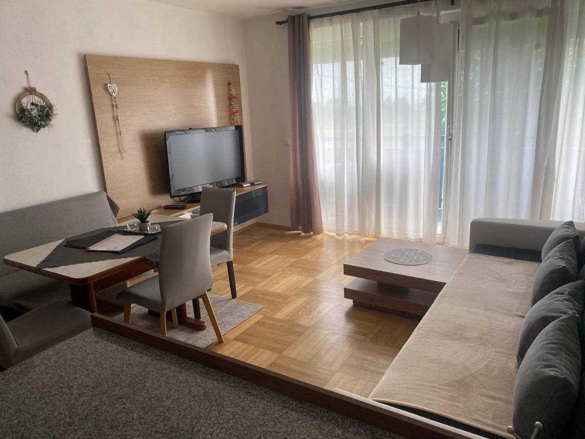 Herzogsdorf Wohnhaus City Sued מראה חיצוני תמונה
